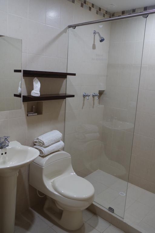 卢西塔尼亚酒店 Ibagué 外观 照片